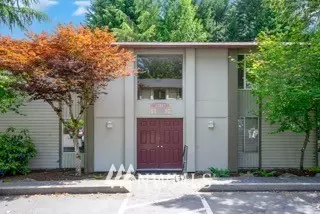 17515 151st AVE SE #6-1, Renton, WA 98058