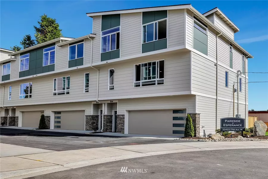 22423 77th Ave W #A2, Edmonds, WA 98026