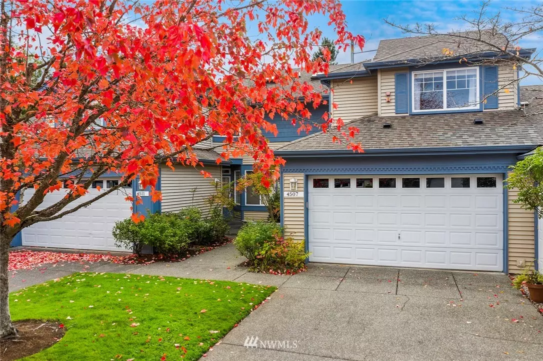 Renton, WA 98059,4507 NE 6th PL