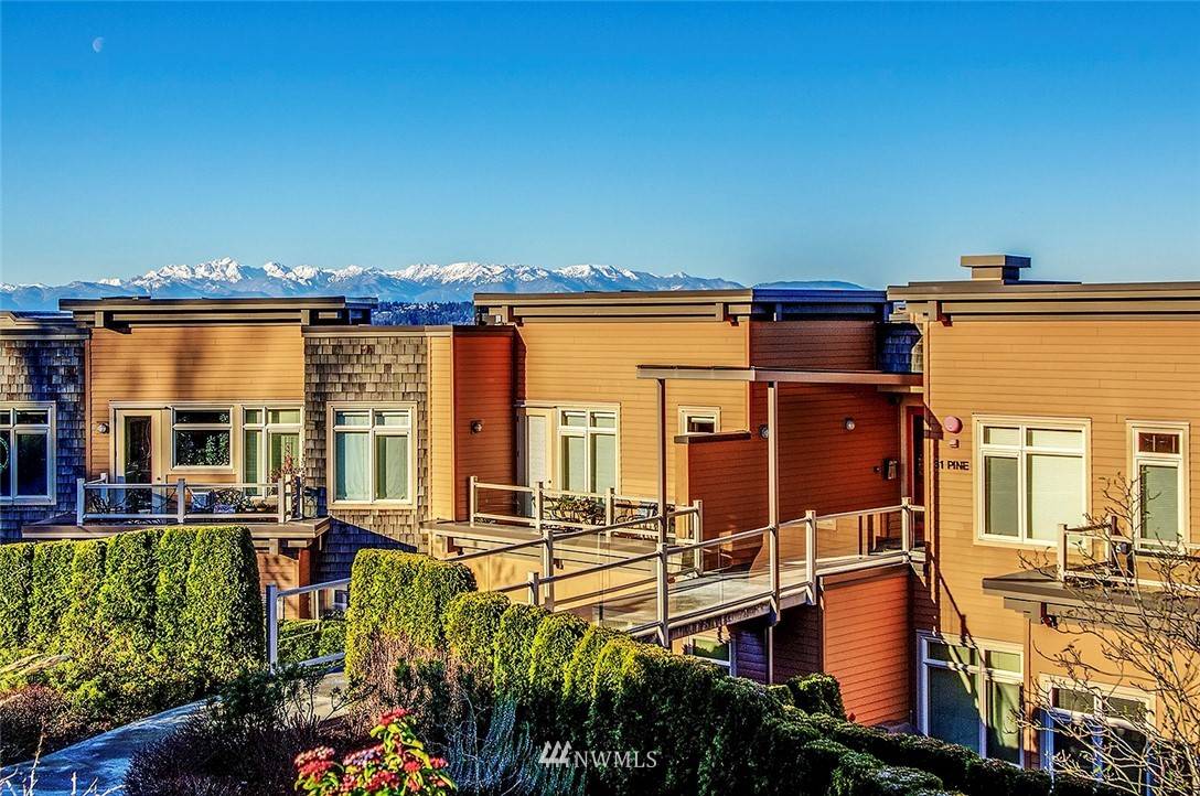 31 Pine ST #301, Edmonds, WA 98020