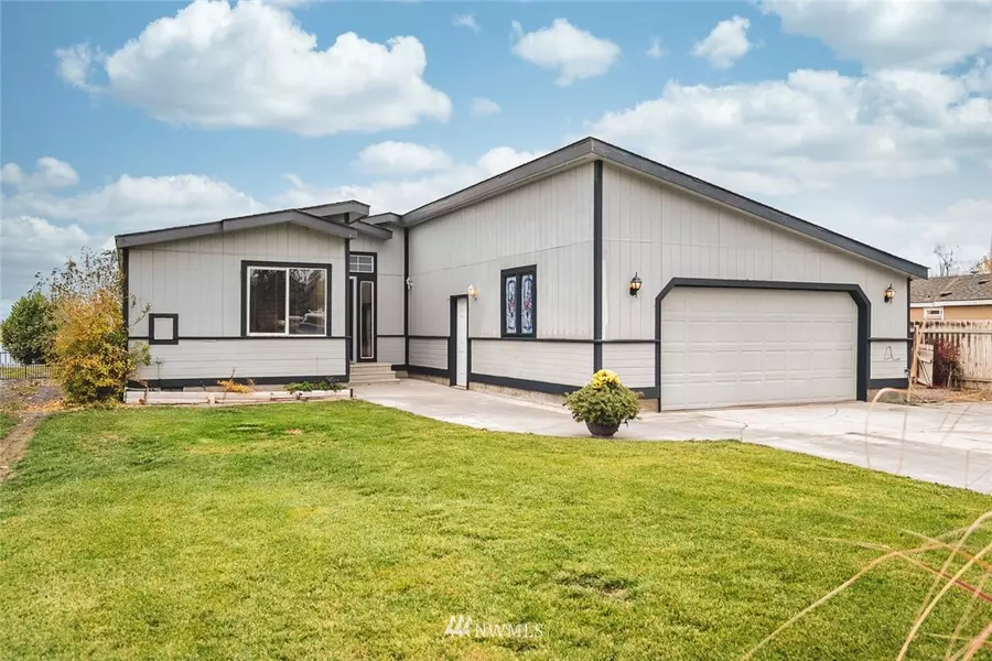 5144 NE Shorecrest DR, Moses Lake, WA 98837