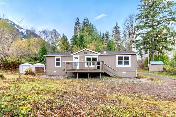 51722 S Riverside Road, Gold Bar, WA 98251