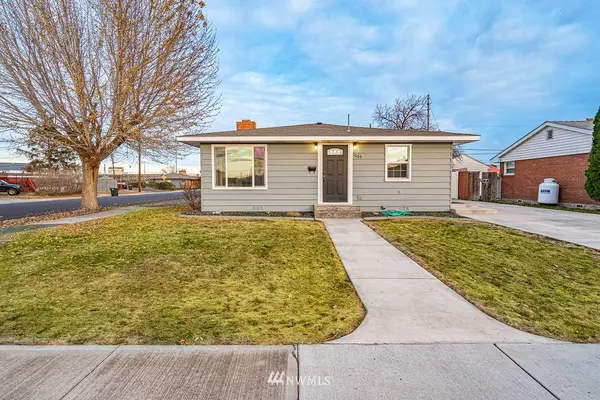 1003 W Columbia AVE, Moses Lake, WA 98837