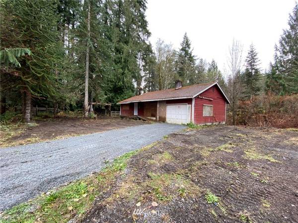 20720 State Route 706 E, Elbe, WA 98330