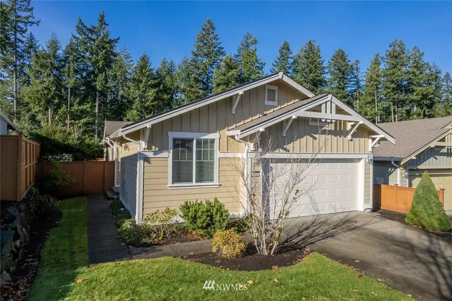 4817 Bend DR NE, Lacey, WA 98516