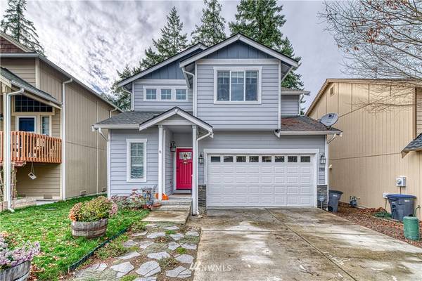 1918 Kelowna PL SE, Port Orchard, WA 98366