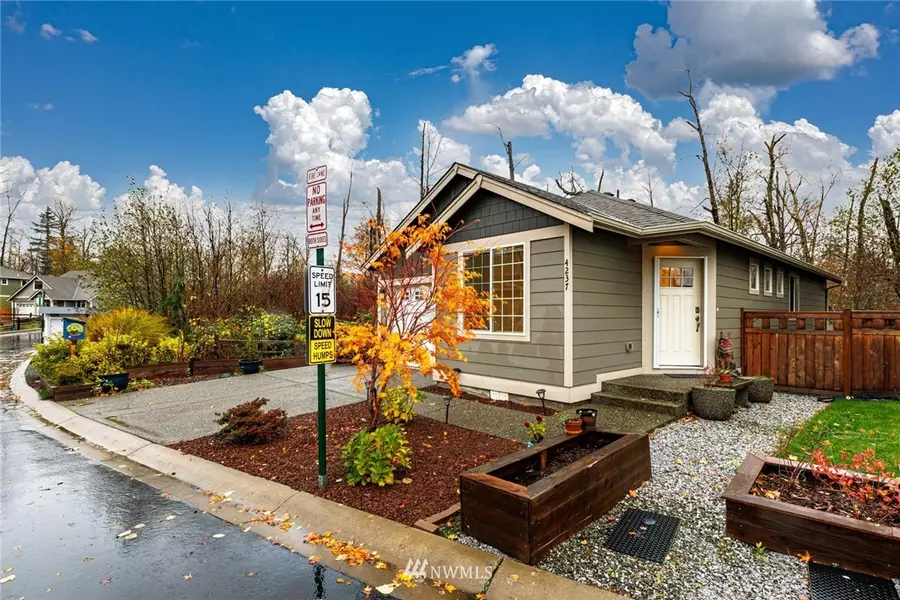 4237 Fuchsia DR, Bellingham, WA 98226