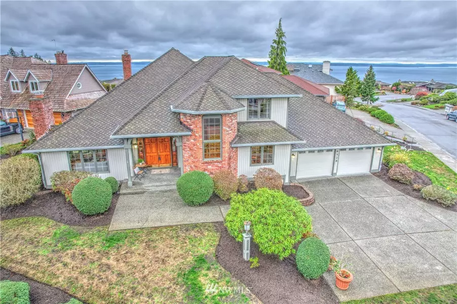 6528 136th PL SW, Edmonds, WA 98026