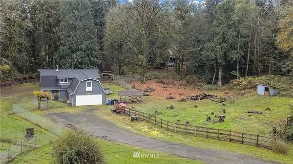 9360 Friends LN SE, Port Orchard, WA 98367