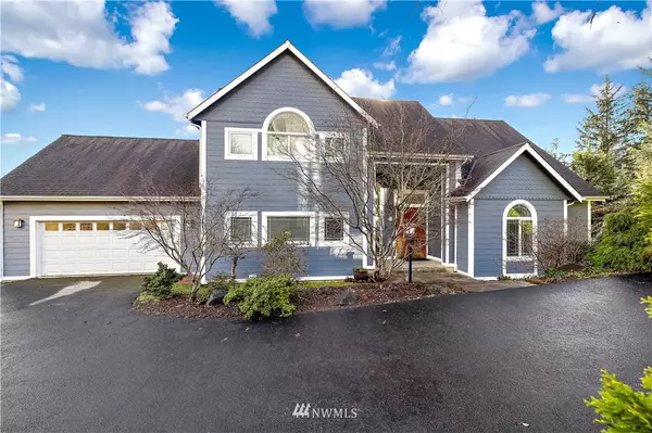 Hoquiam, WA 98550,140 Cleaver LN