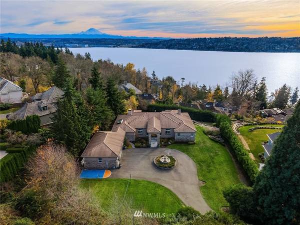 7814 79th AVE SE, Mercer Island, WA 98040