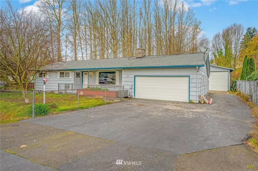 111 Sales Barn RD, Kelso, WA 98626