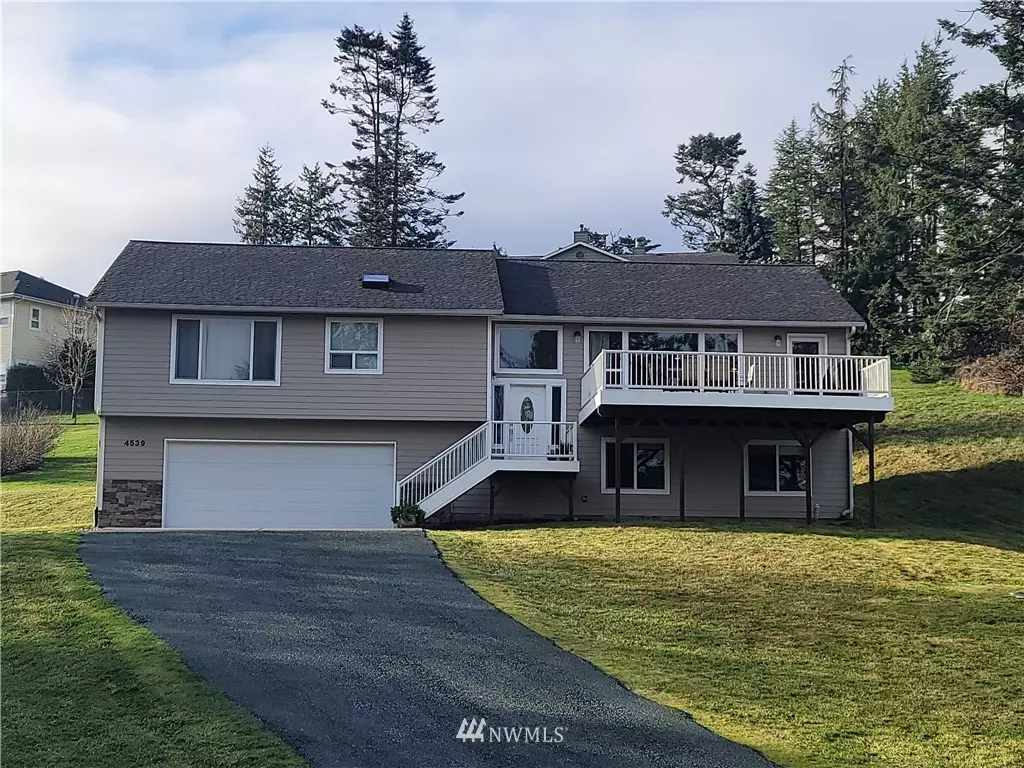 Oak Harbor, WA 98277,4539 Larson DR