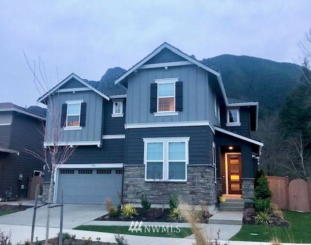 994 NE 4th ST, North Bend, WA 98045