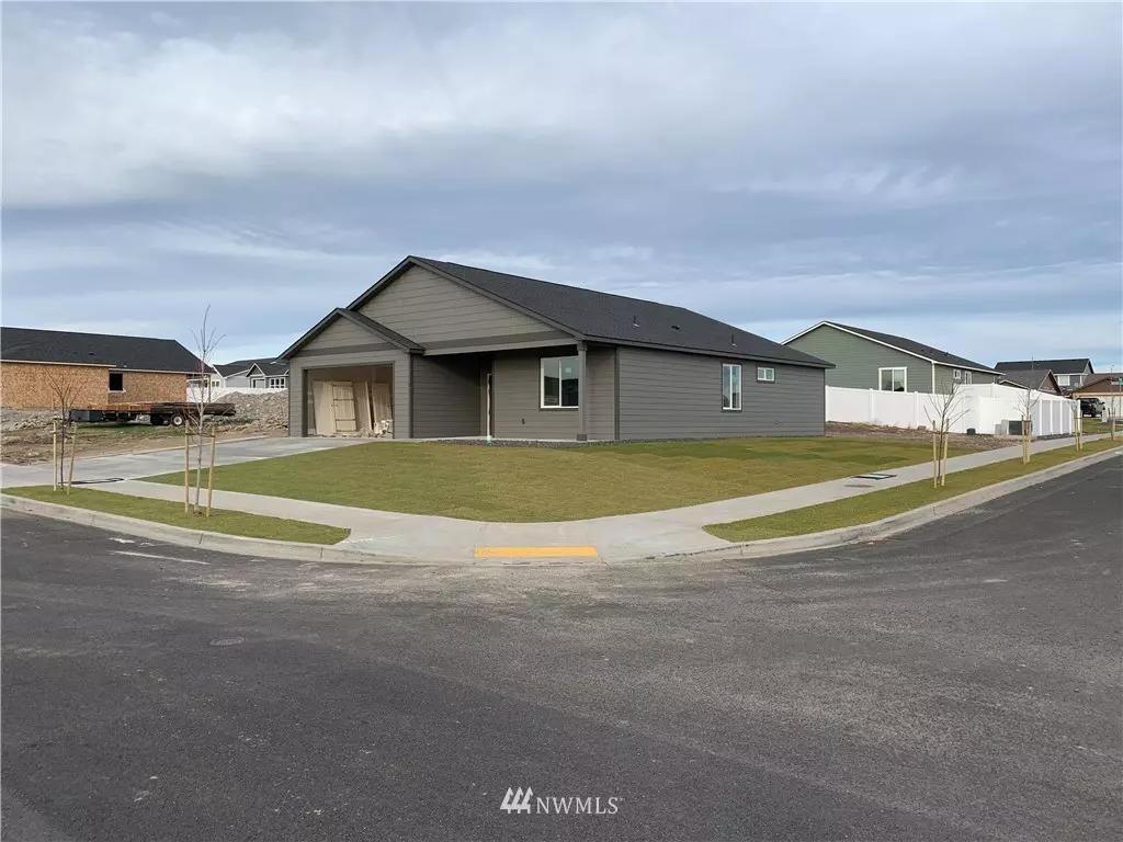 Moses Lake, WA 98837,1400 W Century ST