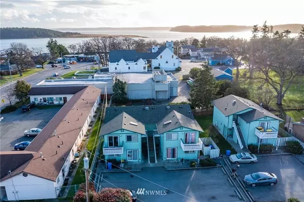 1145 SE 6th AVE, Oak Harbor, WA 98277