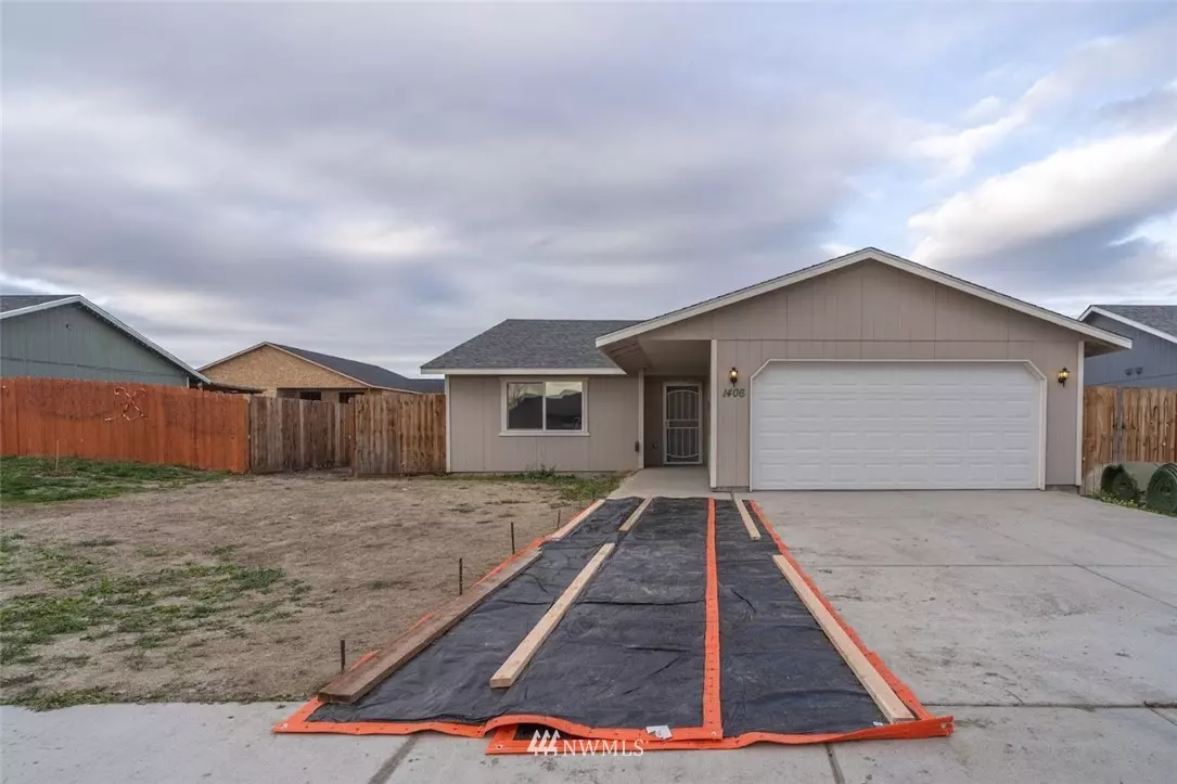 Moses Lake, WA 98837,1406 W Electra ST