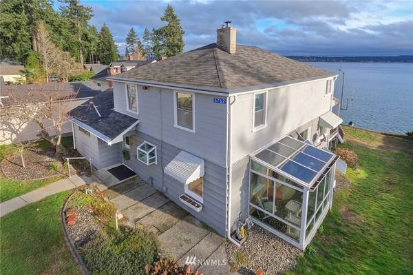 5762 Chico WAY NW, Bremerton, WA 98312