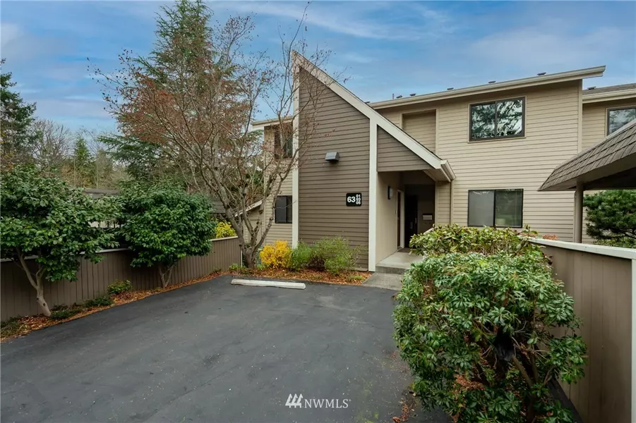 6305 Sand Point WAY NE, Seattle, WA 98115