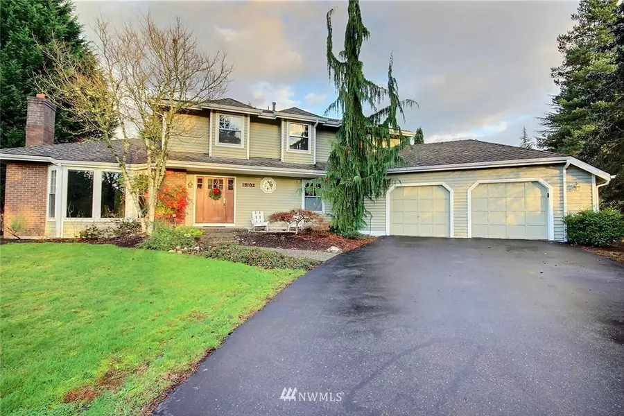 15102 NE 108th PL, Redmond, WA 98052