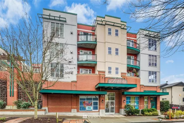 2331 42nd AVE SW #406, Seattle, WA 98116