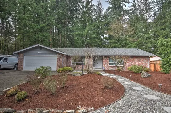 4407 Glen Terra DR SE, Olympia, WA 98503