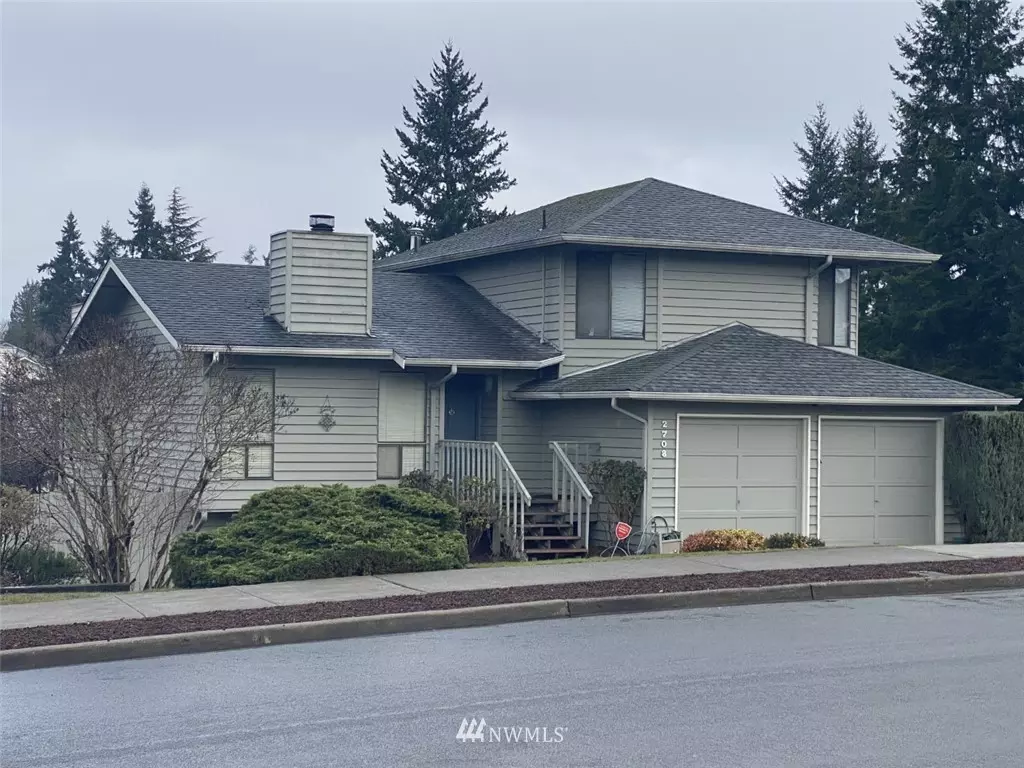 Renton, WA 98056,2708 NE 4th CT