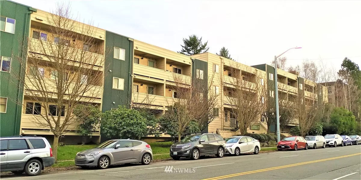 4800 Fauntleroy WAY SW #210, Seattle, WA 98116