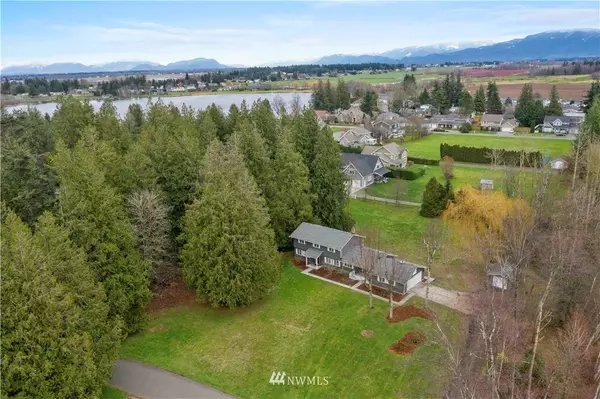 7112 Wiser Shore LN, Lynden, WA 98264