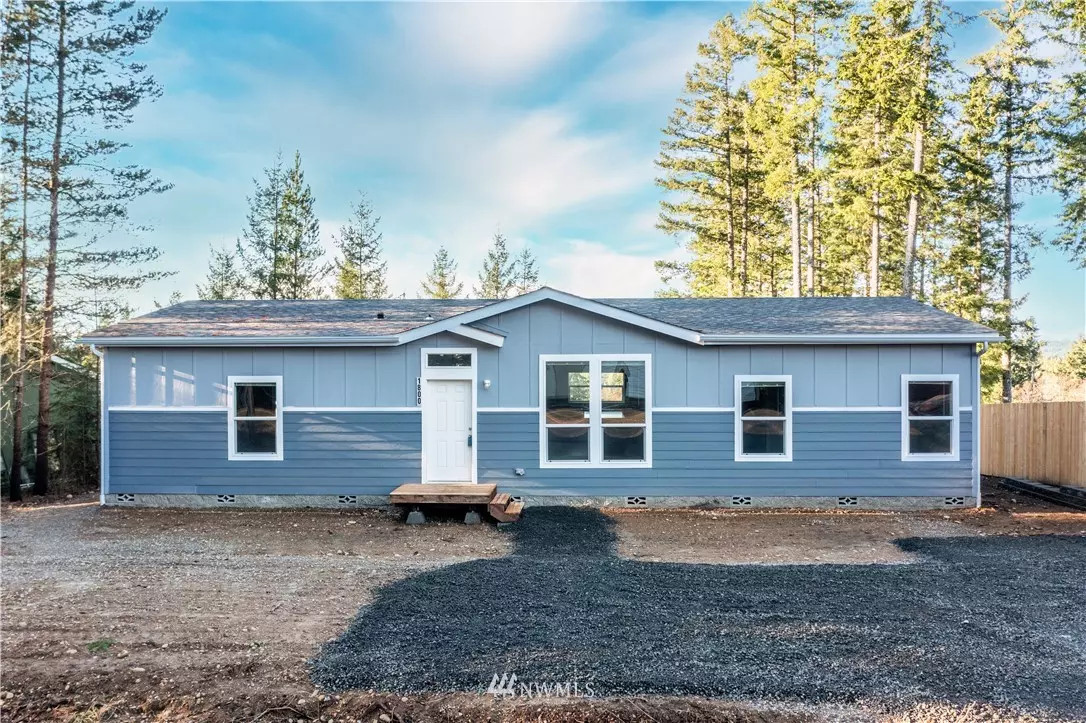 Belfair, WA 98528,1800 E Trails End Dr