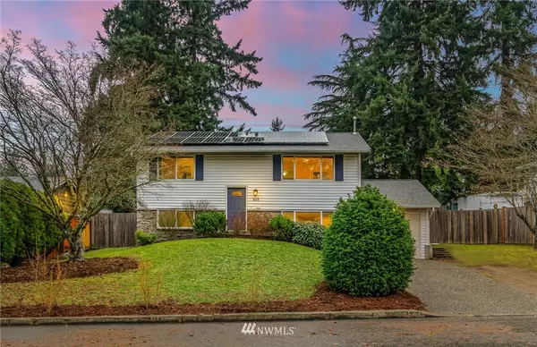 605 216th ST SW, Bothell, WA 98021