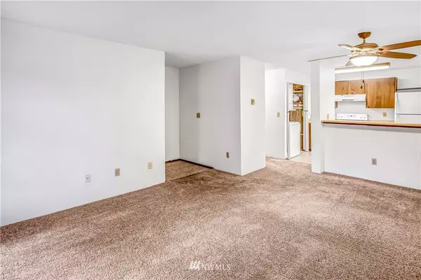 Federal Way, WA 98003,510 S 325th PL #19A