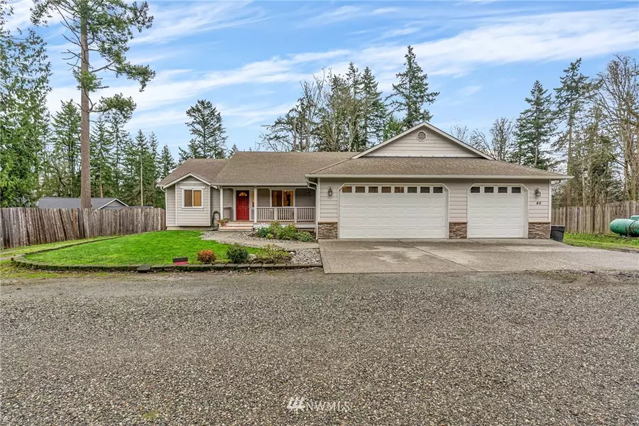 45 W Dry Lake RD, Camano Island, WA 98282