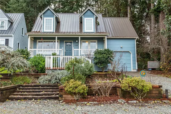 3788 Morning Glory LN, Langley, WA 98260