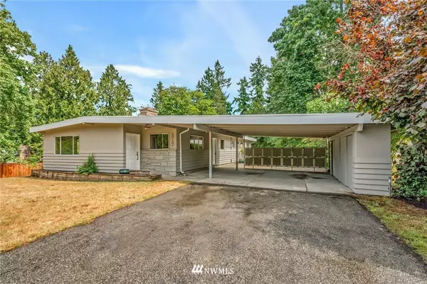 3747 Nokomis RD SE, Port Orchard, WA 98366