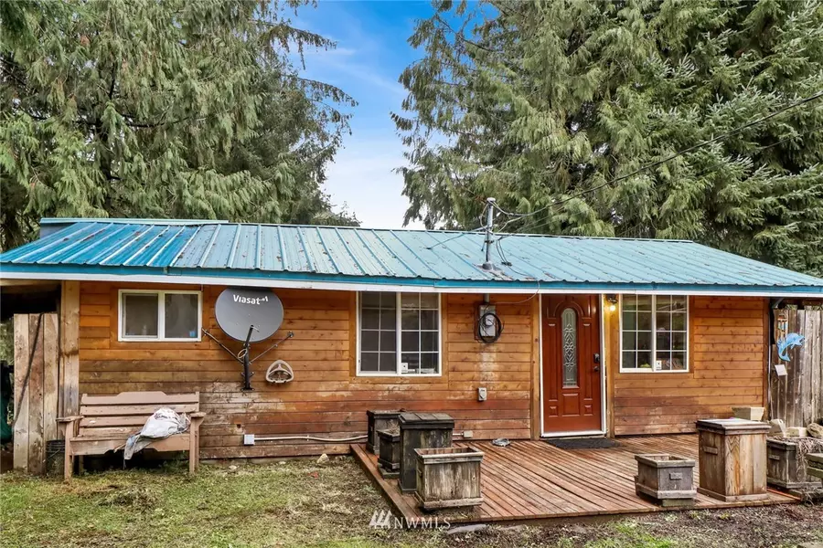 19615 Big Four PL, Granite Falls, WA 98252