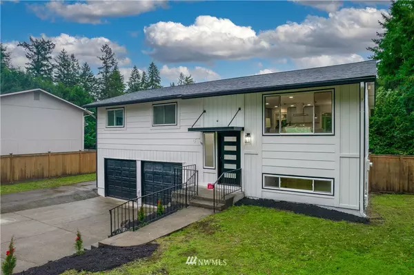 Olympia, WA 98516,8915 Skokomish WAY NE