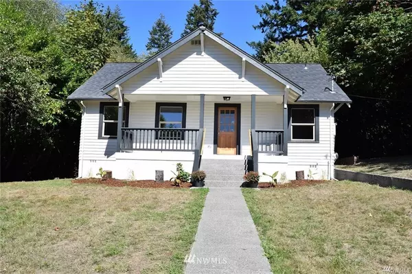 8477 Knute LN NW, Silverdale, WA 98383