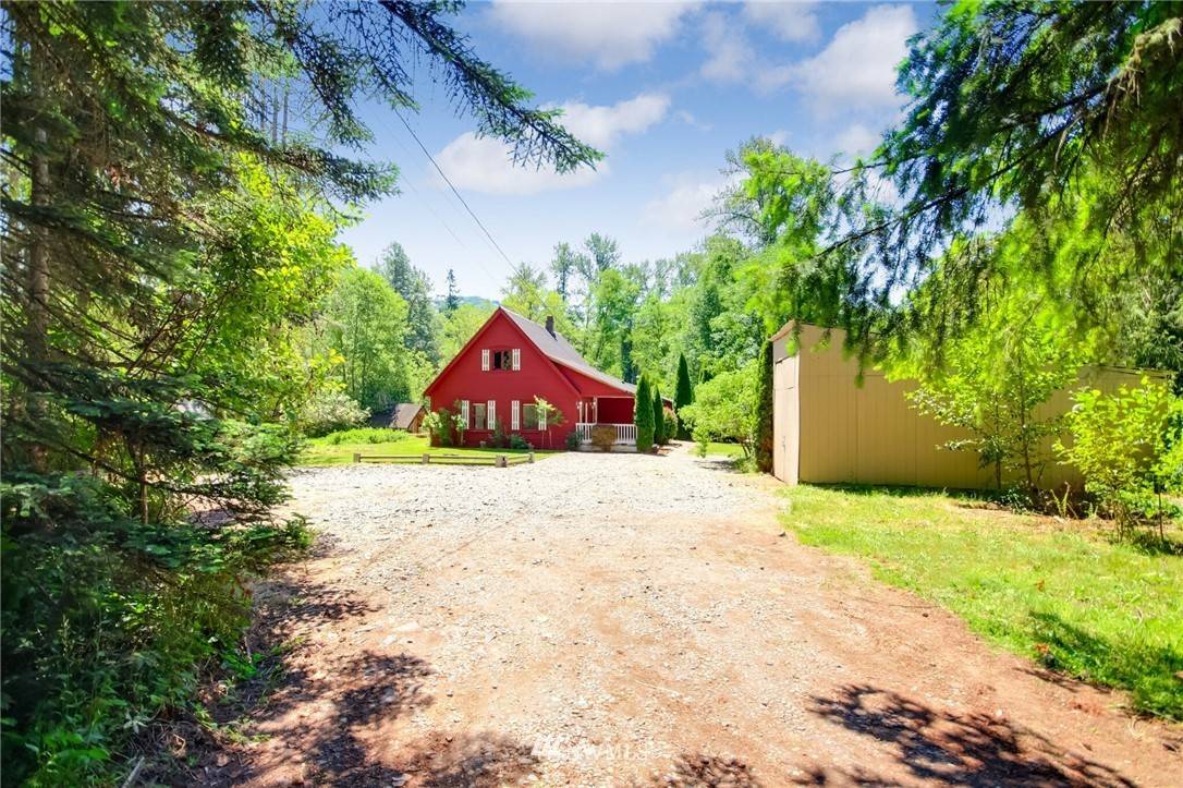 19220 State Route 706 E, Elbe, WA 98330
