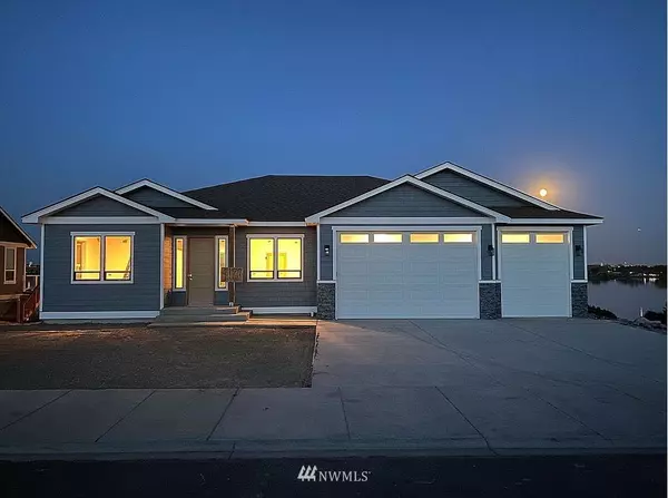 4179 Edwards DR, Moses Lake, WA 98837