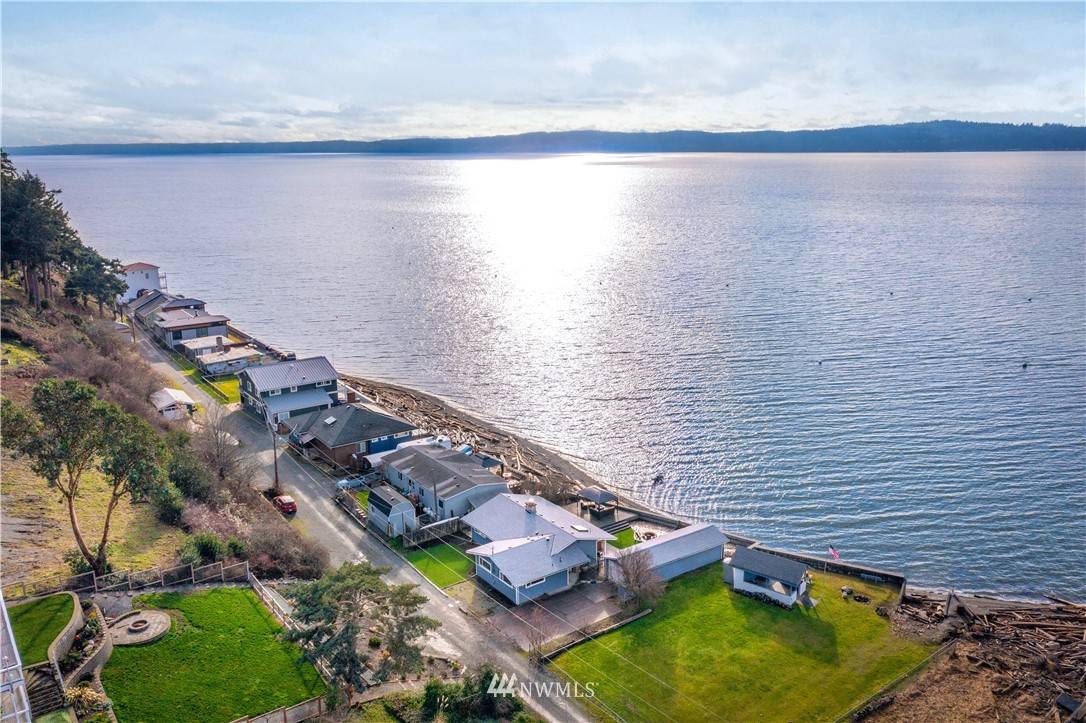 2218 ELGER BEACH LN, Camano Island, WA 98282
