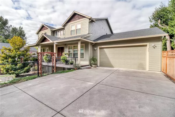 441 S 3rd PL, Kalama, WA 98625