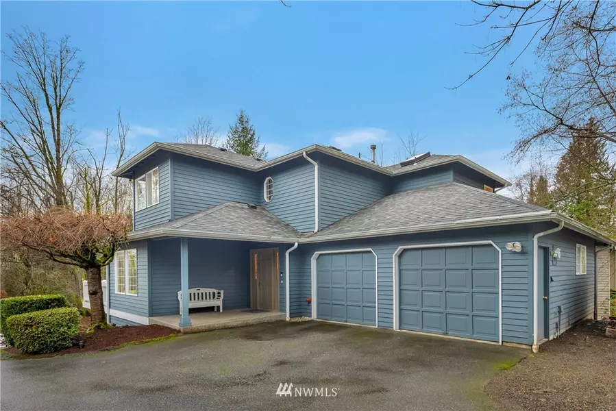 332 10th ST S, Kirkland, WA 98033