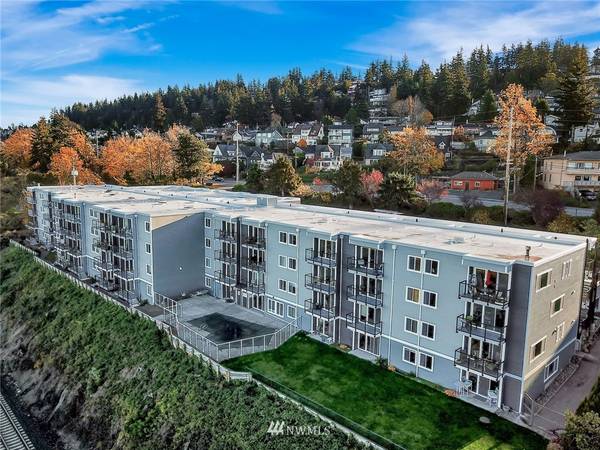 444 S State ST #413, Bellingham, WA 98225