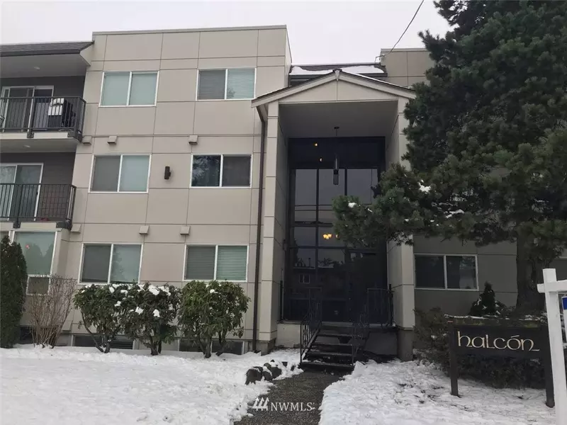 11556 Greenwood AVE N #103, Seattle, WA 98133