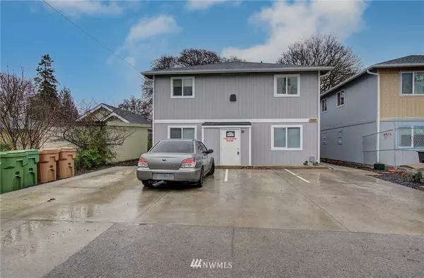 269 20th AVE, Longview, WA 98632