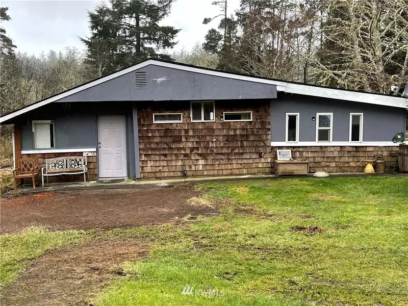 32203 Douglas DR, Ocean Park, WA 98640