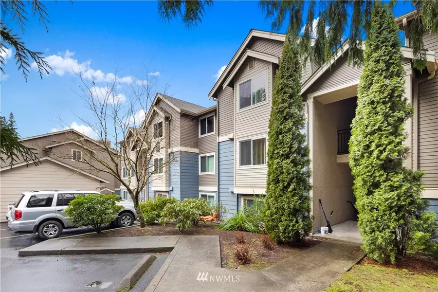 19418 Bothell WAY NE #A304, Bothell, WA 98011