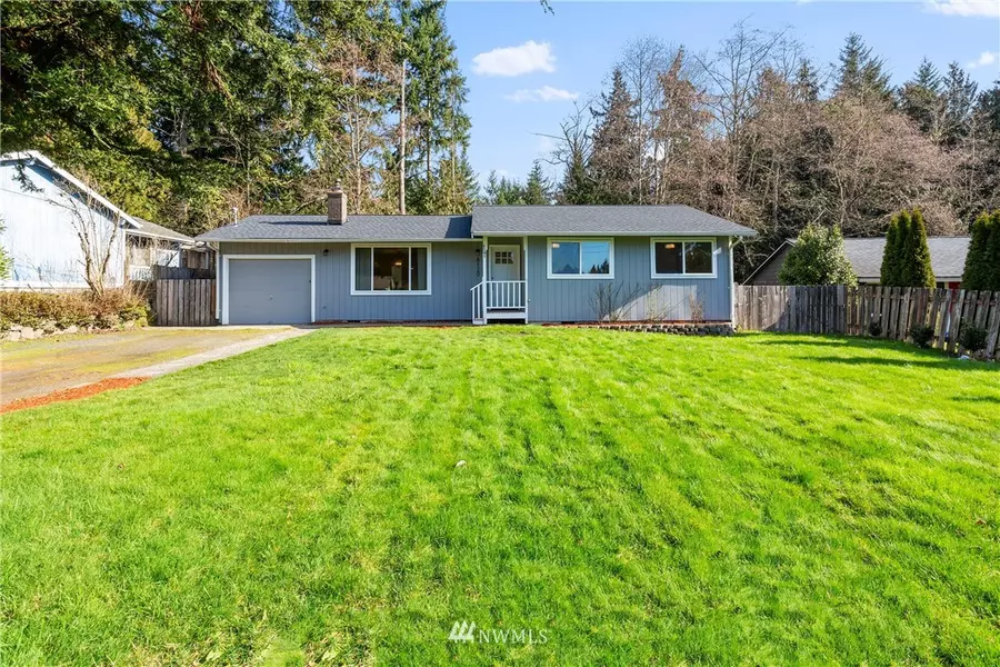 8120 NE Seawind AVE, Poulsbo, WA 98370