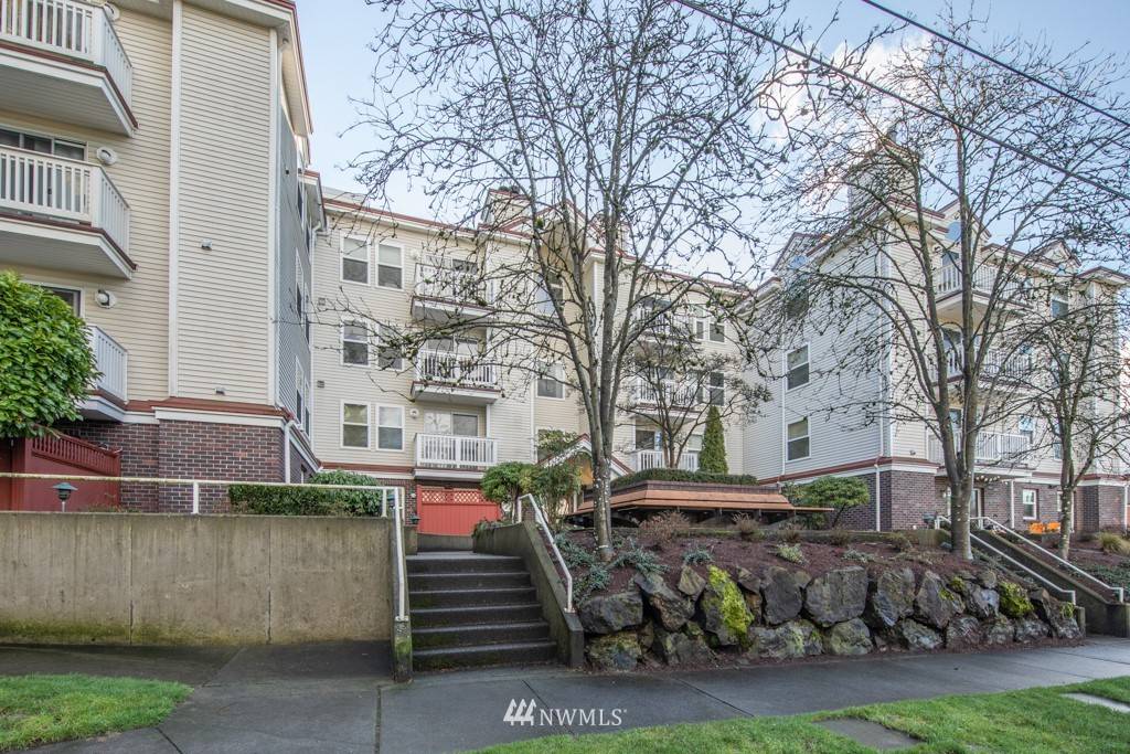 411 N 90th ST #104, Seattle, WA 98133